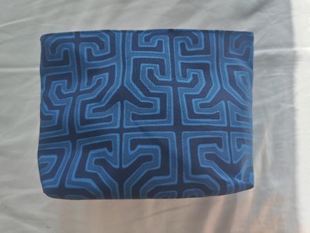 Colombian Blue patterned cosmetic bag