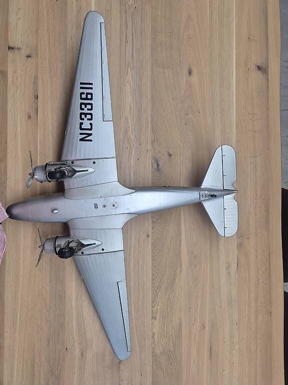 Kit di modellismo & Modellini statici: Maquette ancienne avion DC-3 – Usato da Crans VD venduto da tgdis 5
