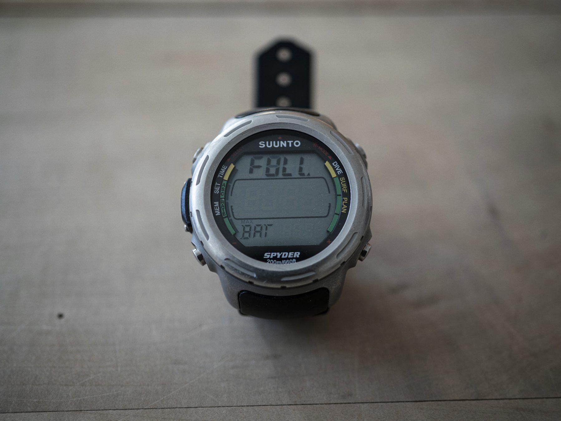 Suunto Orologi: Tauchcomputer Suunto Spyder mit neuer Batterie – Usato da Ennenda venduto da Fresh0 2