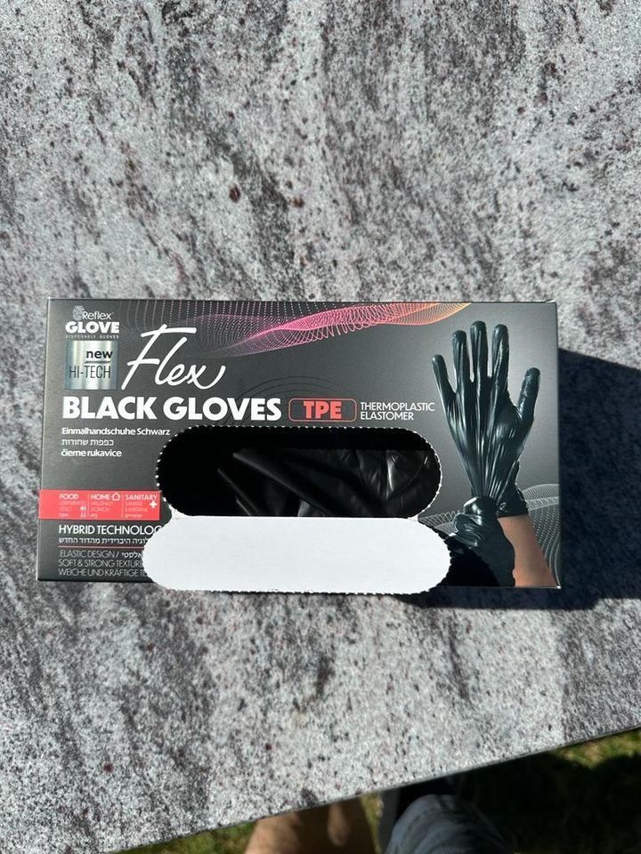 Guanti & manicotti: Einweg Handschuhe. 3000 Pack a 100Stk. 65Rp! Schnäppchen!!! – Nuovo e nell'imballaggio originale da Wermatswil venduto da Calibratuning 2