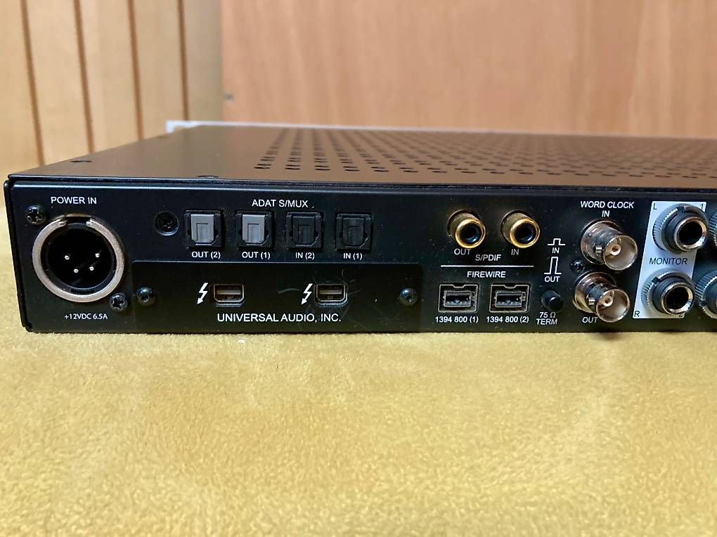 Universal Audio Attrezzatura per studi di registrazione: UA Apollo DUO mit Thunderbolt 2 Karte – Usato da Rothrist venduto da Mctapismusic 3