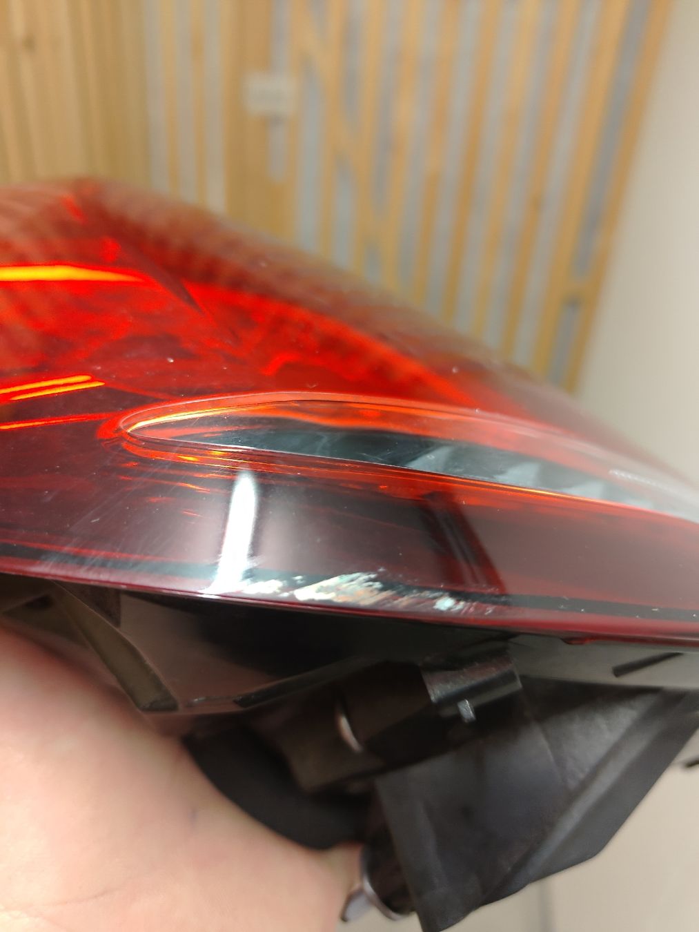 Mercedes-Benz Fari: Mercedes C Klasse Heckleuchte Links – Usato da Schlieren venduto da uli_8mbm 1