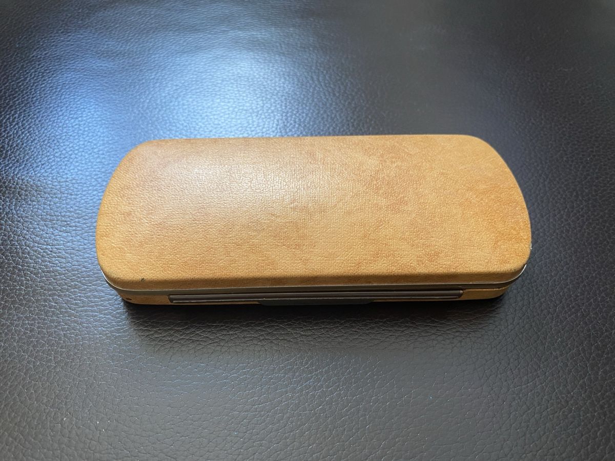 Occhiali & Lenti: Elegante Designer-Brille mit Etui – Usato da Bern venduto da mod18 4