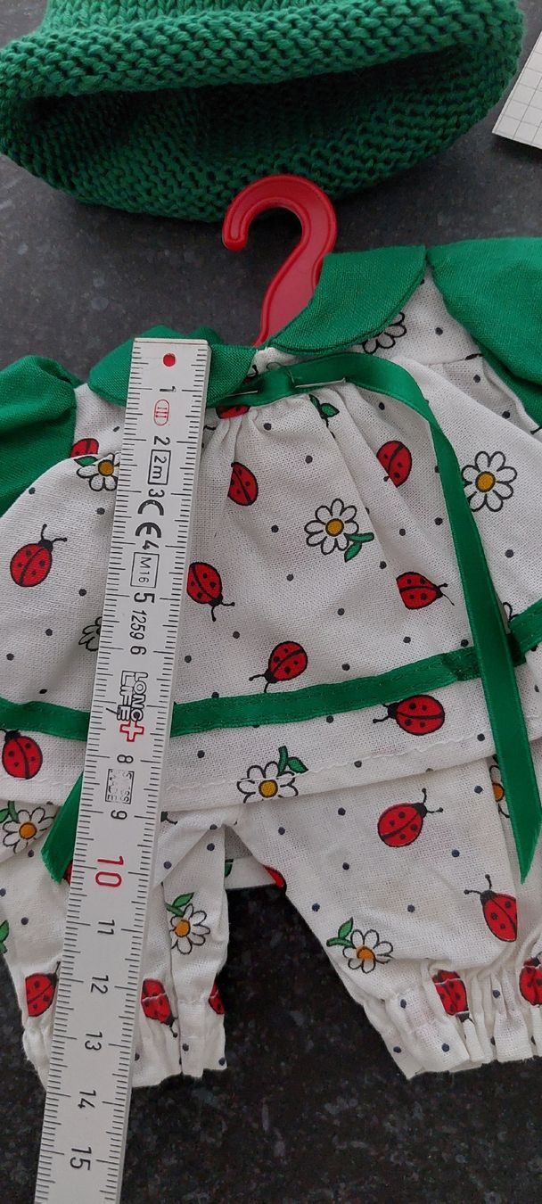 Bambole: Puppenkleid  – Usato da Muri AG venduto da nindo1 1