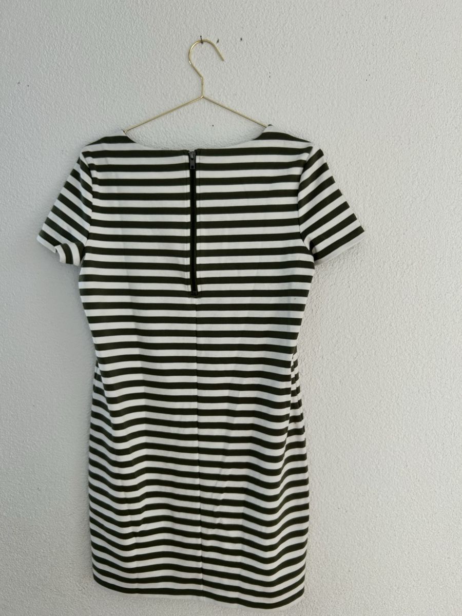 Vila Vestiti: Kurzes Kleid von Vila(M) – Usato da Zürich venduto da leo_m7wh 2
