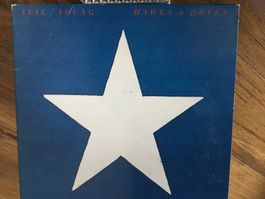 Neil Young - Hawks & Doves  o