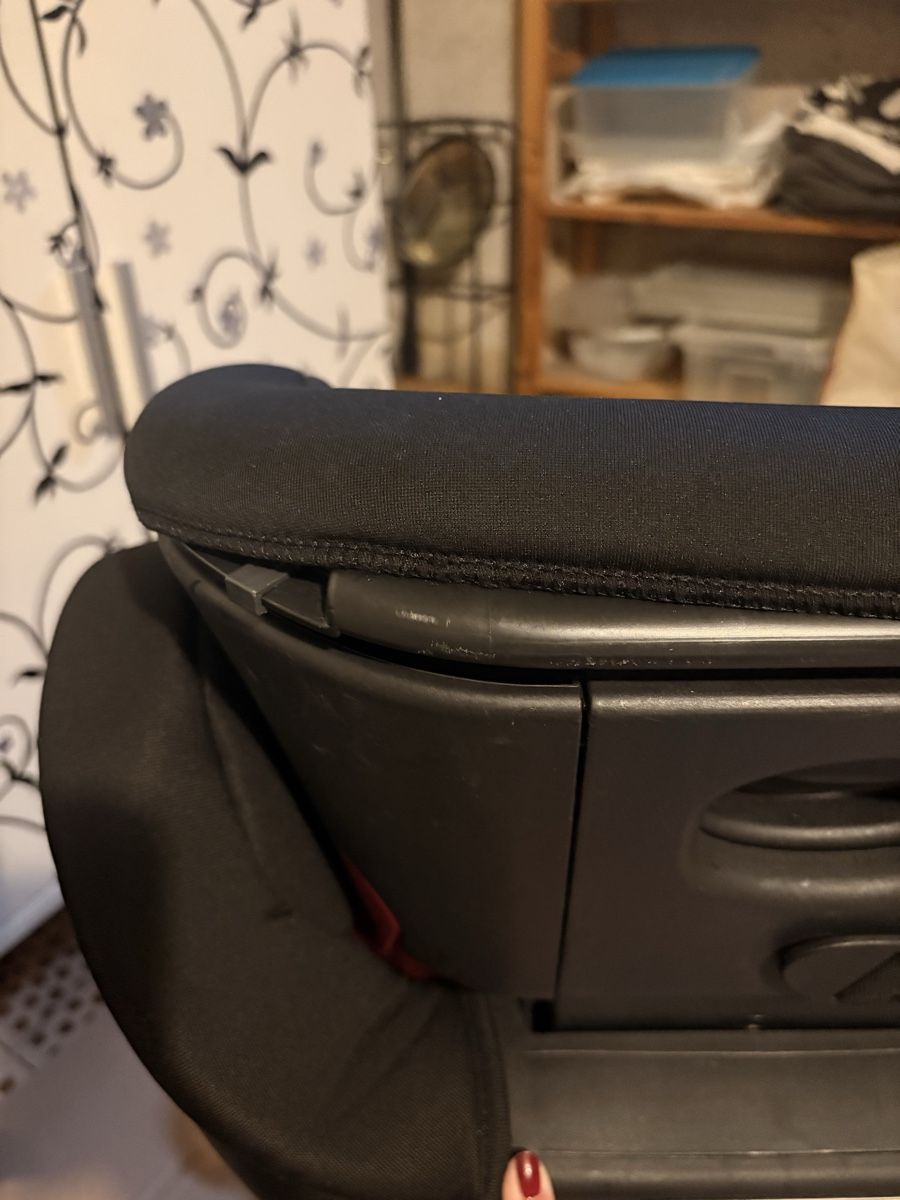 Britax Römer Sièges auto: Britax Römer Kidfix XP schwarz – D'occasion à Sutz par amslm1 3