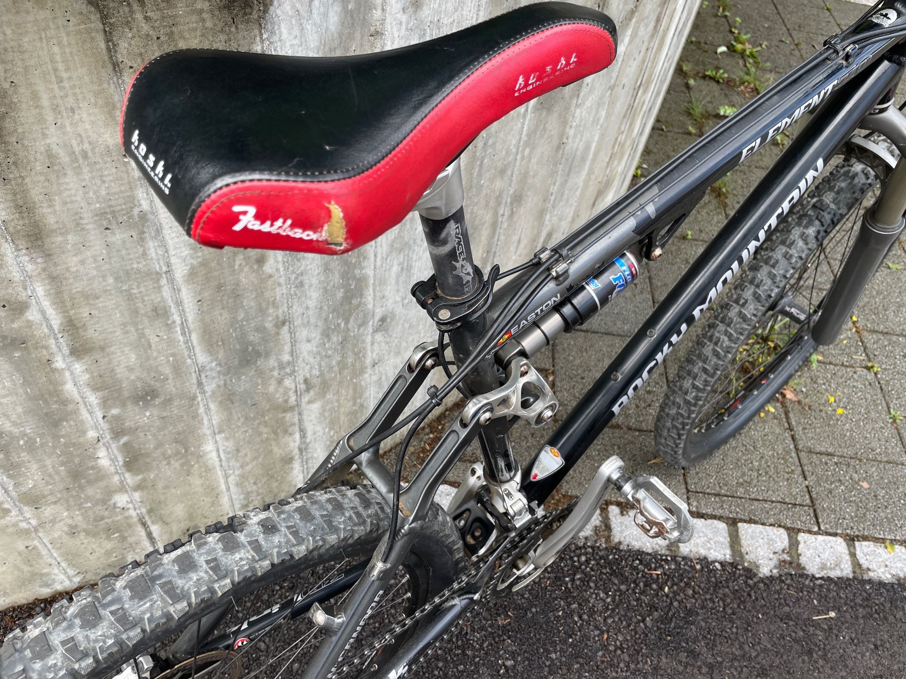 Rocky Mountain Bicycles Biciclette: Rocky Mountain Element 70 Fully | Fox F100 RL | Shimano XT | – Usato da Thun venduto da rg17 4