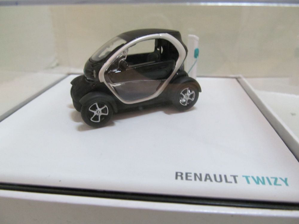 RENAULT TWIZY Borne Electrique 1:43 of reference 77 11 431 528