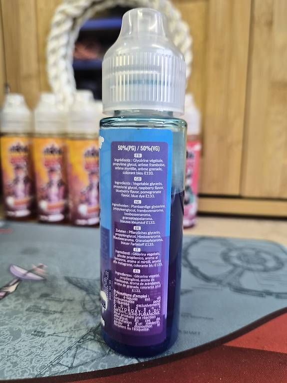 Verhütung: Vape city myrtille, grenade, frmaboise bleu – Gebraucht aus Villeneuve VD von Max1844 1