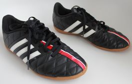 Chaussures de football Adidas t. 38 2/3