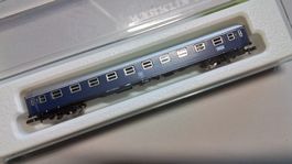 Neu OVP Märklin Z 8710 DB 1.Kl Scnellzugwagen blau