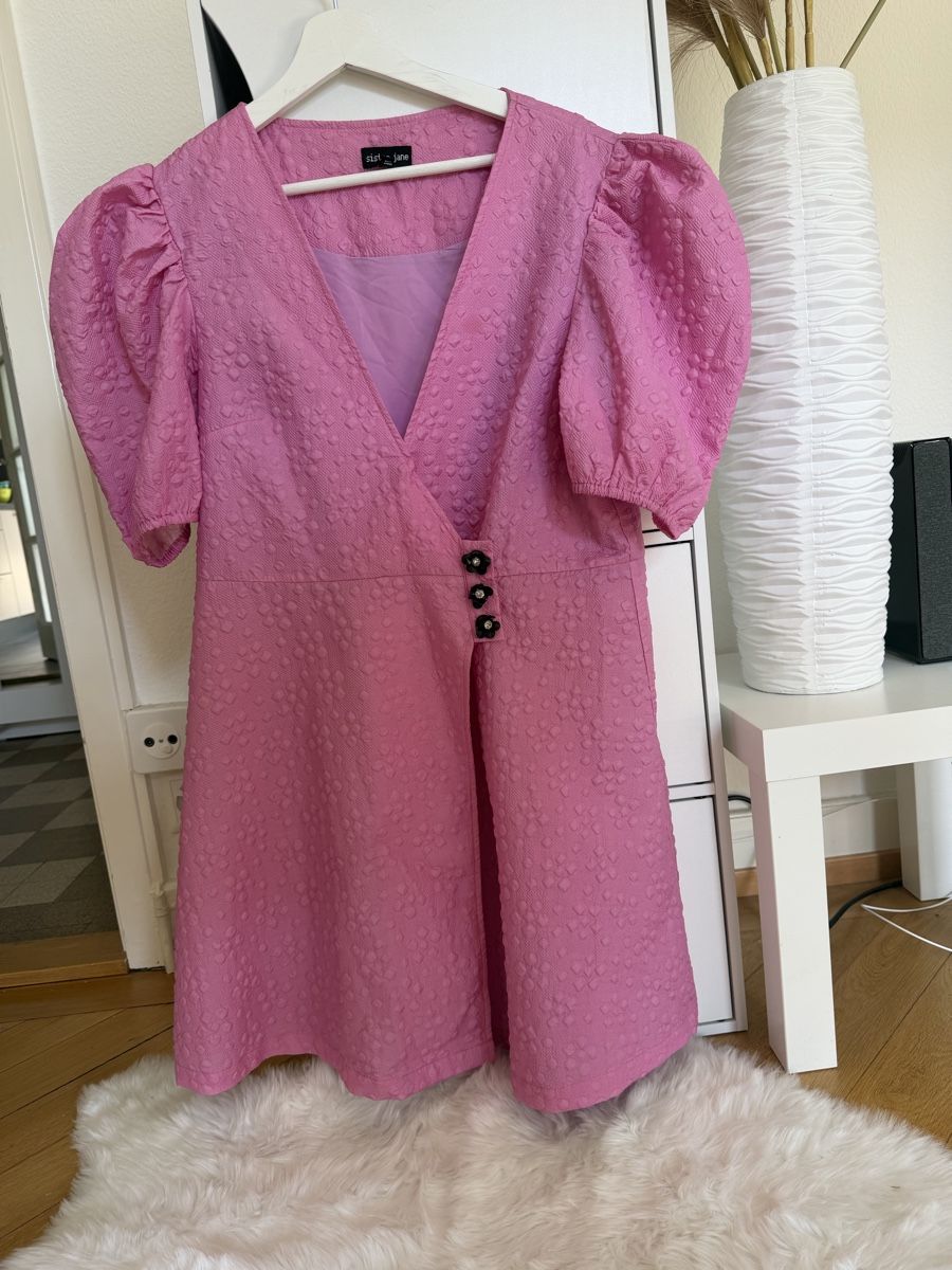 Vestiti: Robe Sister Jane rose taille L+ avec boutons fleurs – Nuovo (secondo la descrizione) da Renens VD venduto da Ana-Maria1311