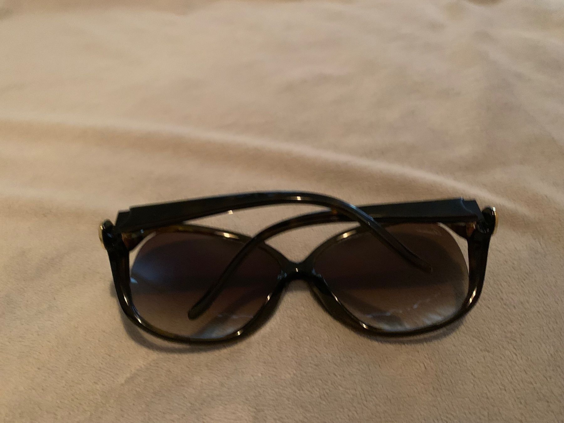 Gucci Occhiali & Lenti: Lunette de soleil Gucci – Usato da Chêne-Bourg venduto da Gabrisca 1