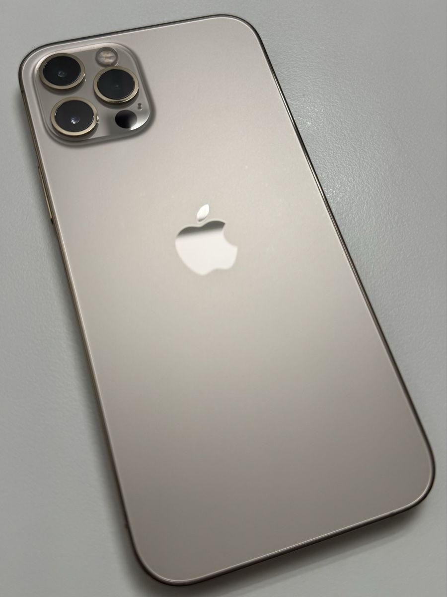 Apple Telefoni cellulari / Smartphones: Apple iPhone 12 Pro 128 GB gold  – Usato da Lüterswil venduto da Gabee_249