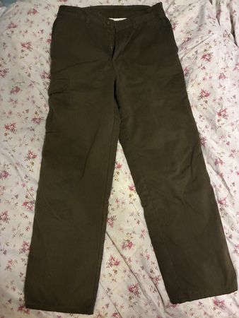 Lockere Cargohose Olivgrün