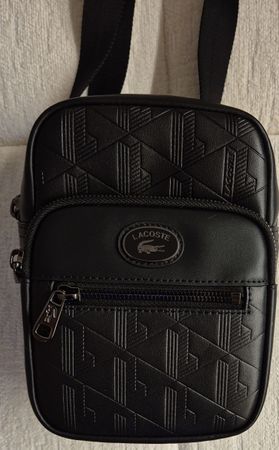 Stylische Lacoste Umhängetasche Schwarz Neuwertig