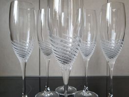 6 elegante Champagnergläser - geschliffen 🥂