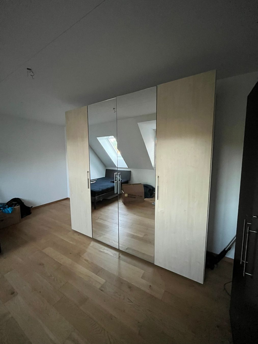 Micasa Armadi: Kleiderschrank mit Spiegel – Usato da Gutenswil venduto da Renebel 3