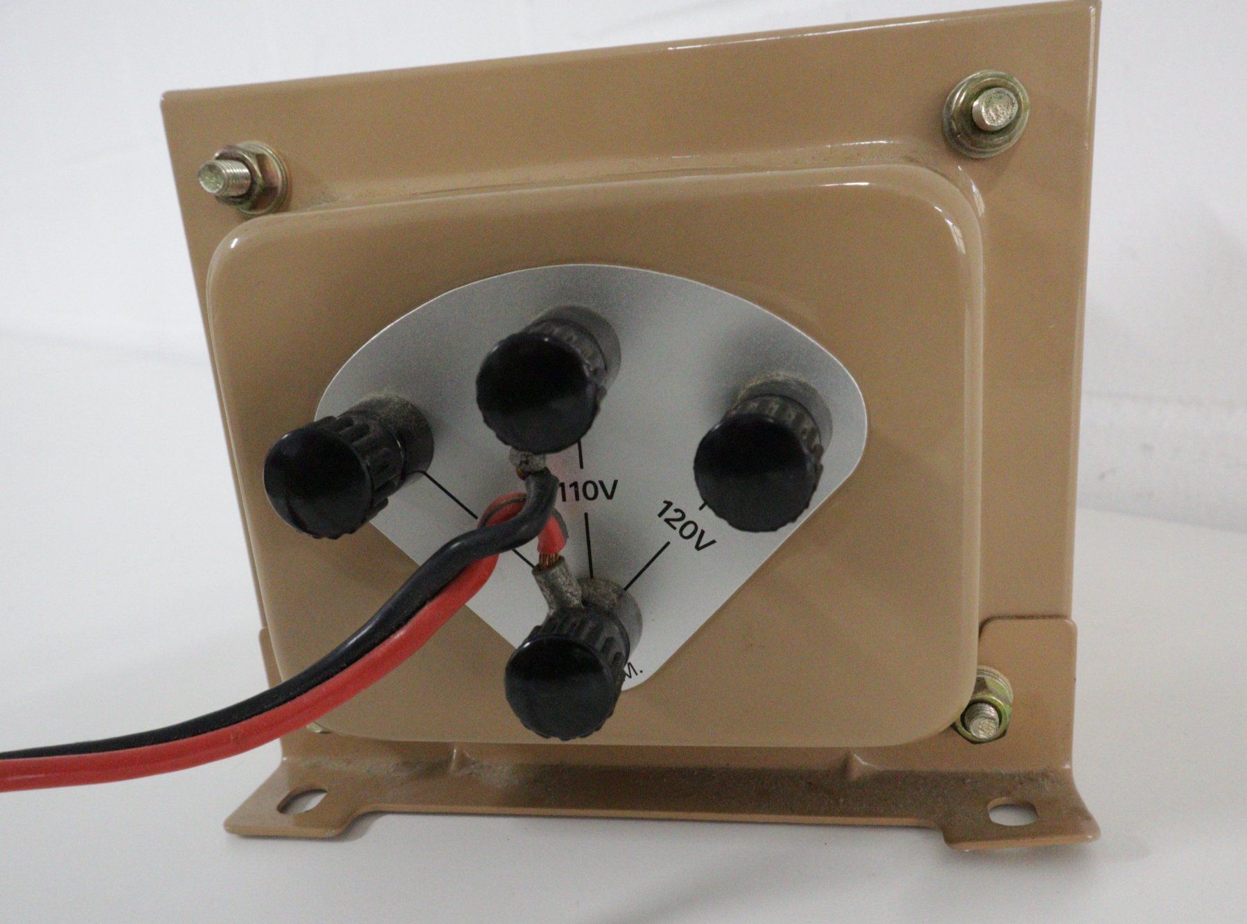 Alimentation électrique: Step-Up Step-Down Transformer 2000W – D'occasion à Volketswil par brockipfannenstil 1