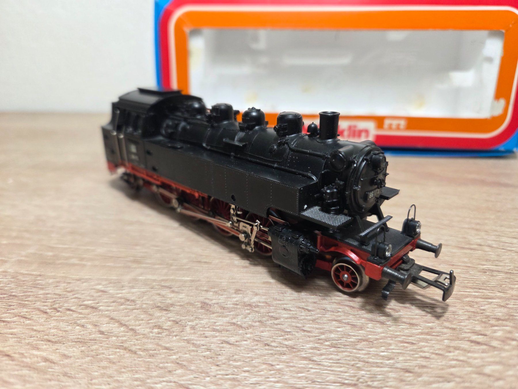 Märklin Modelleisenbahnen: Märklin 3096 Dampflok BR 86 DB Digital H0 – Gebraucht aus St-Aubin-Sauges von Lo_Go 2