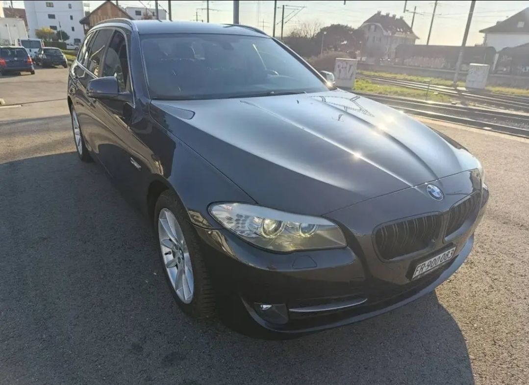 BMW Automobili: BMW 520i, 180 PS, Automat – Usato da Kerzers venduto da Hemingway_Motors 4