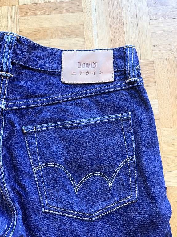 Edwin Jeans: Jean Edwin ED-55 Regular Tapered - Taille 31x30 – Usato da La Tour-de-Peilz venduto da ablue22 2