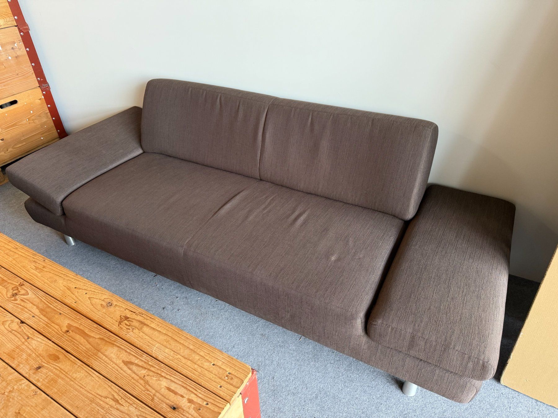 Divani: Modernes Sofa in Braun – Usato da Seon venduto da natalia_mammut