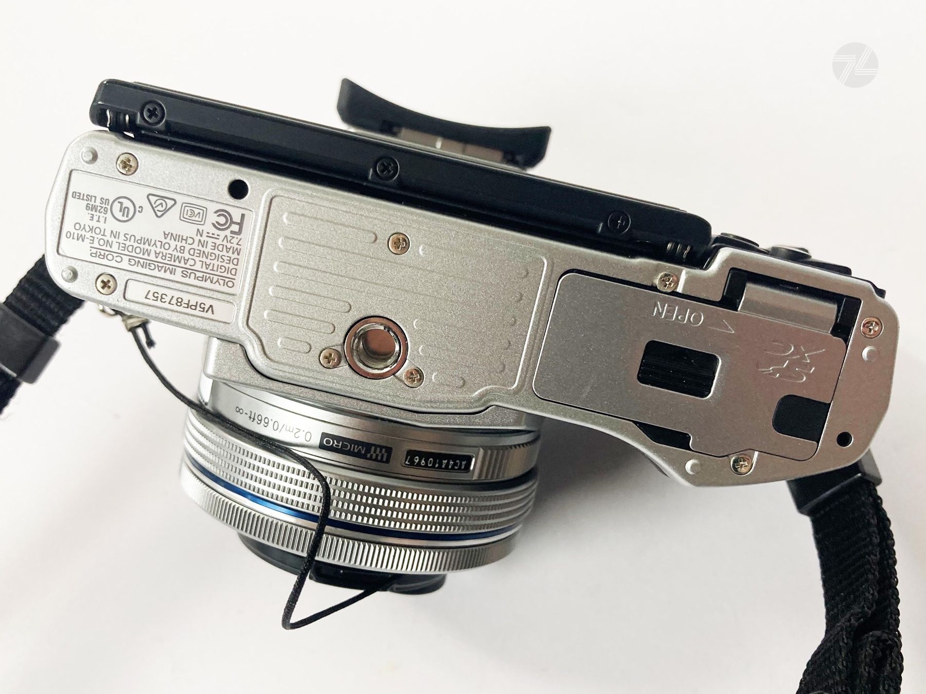 Olympus Fotocamera: Olympus OM-D E-M10 Systemkamera Digitalkamera + Zubehör – Usato da Wetzikon ZH venduto da cyan74 7
