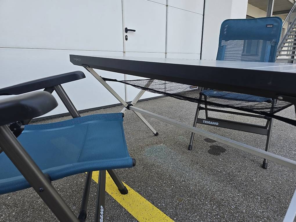 Tischset: Table et chaises de camping – Gebraucht aus Botterens von sabrinamlrd 3