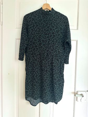 Lockeres Kleid mit Tunnelzug von MbyM in Gr. XS