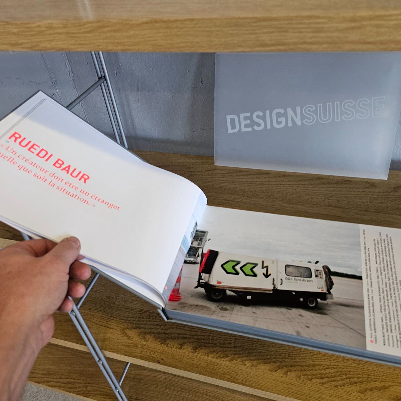 Libri: Design Suisse Buch2005 SRG Buch mit DVD – Usato da Nottwil venduto da Wondewa-Shop 6