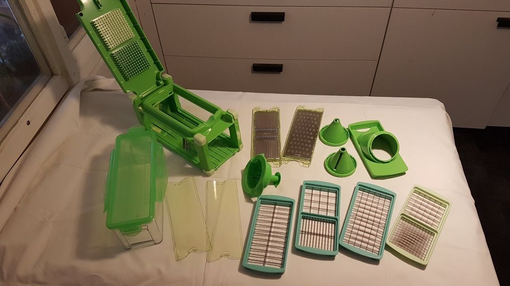 Genius 12pc Nicer Dicer Magic Cube 