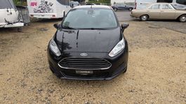 Ford Fiesta 5-türig schwarz guter Zustand