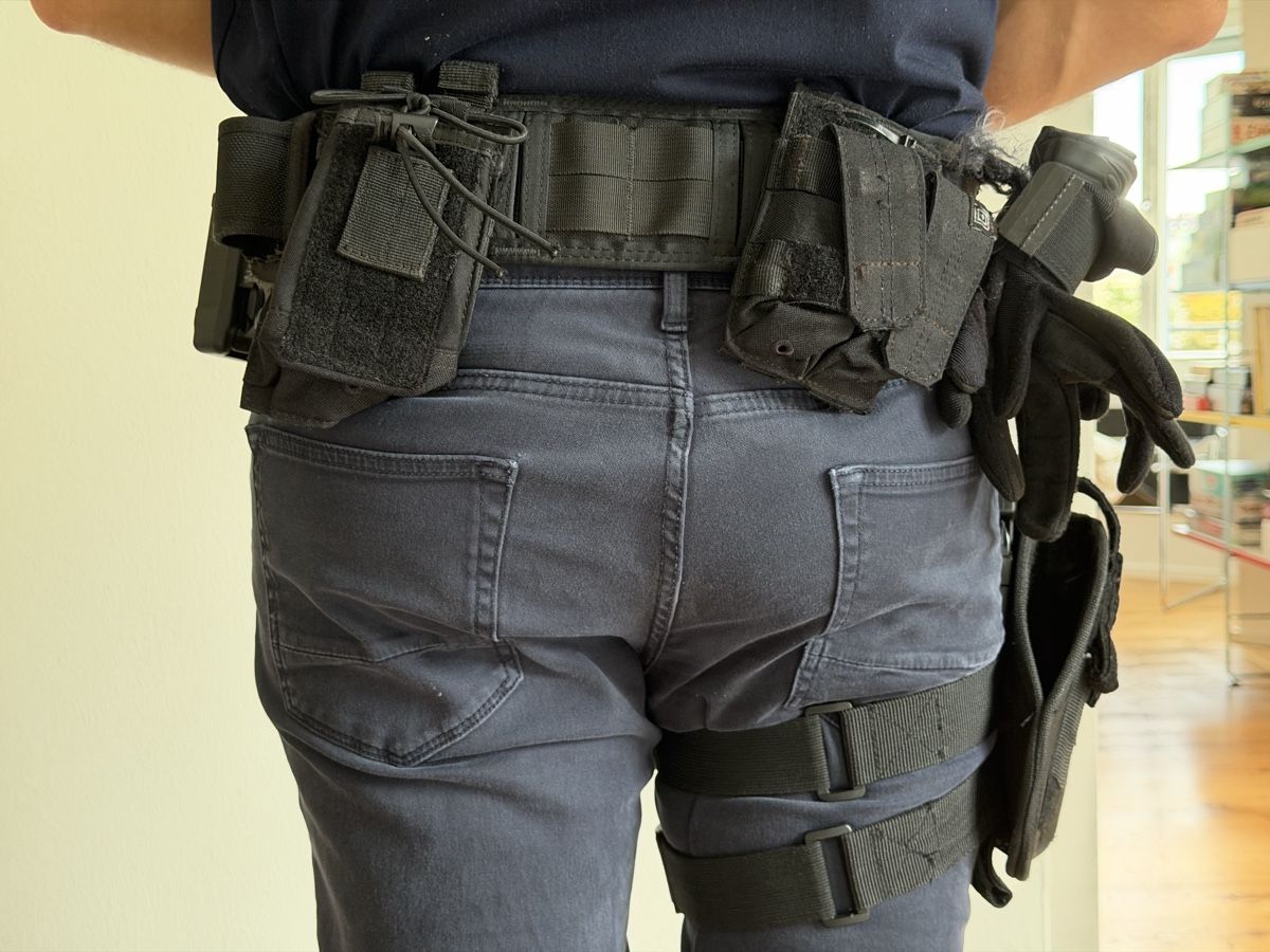 Uniformi: Custom Einsatzgurt mit Zubehör, Polizei oder Security – Usato da Zürich venduto da gal_lt97 1