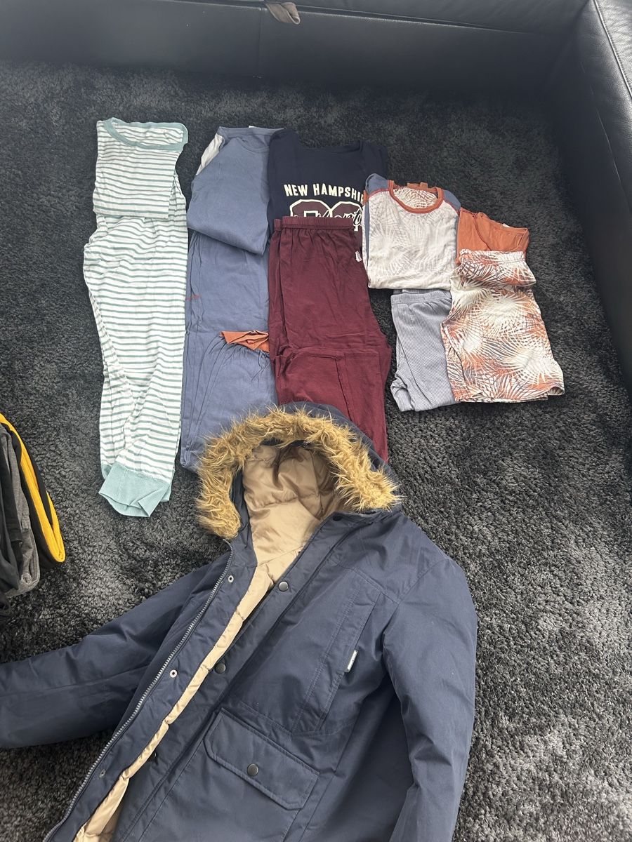 Lotti & Set di vestiti: Habits, garçon 158-164 cm  – Usato da Puidoux venduto da Danivs83 3