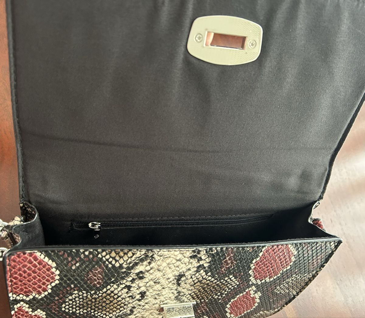 Stradivarius Borse da donna: Stradivarius Tasche in Kroko-Optik – Nuovo e nell'imballaggio originale da Aarau venduto da ber_xr6w 3