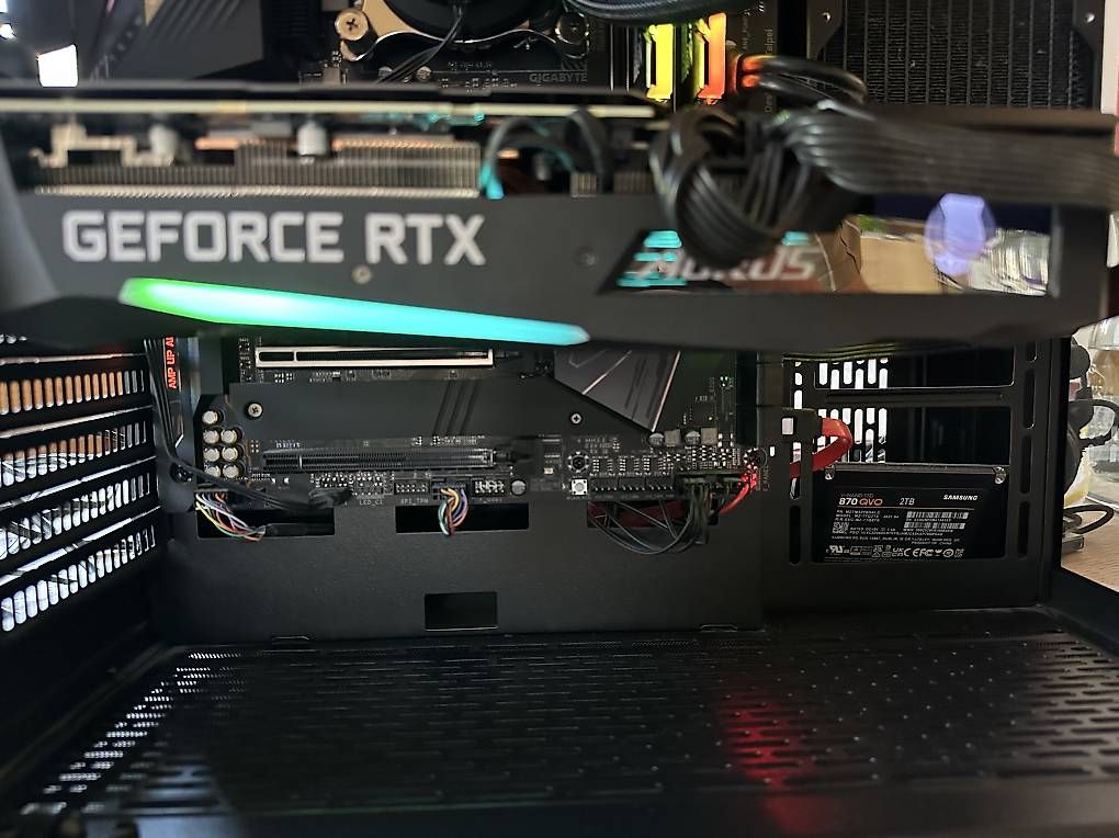 PC: Gaming PC zum verkauf – Usato da Rickenbach LU venduto da Eliasamberg 3