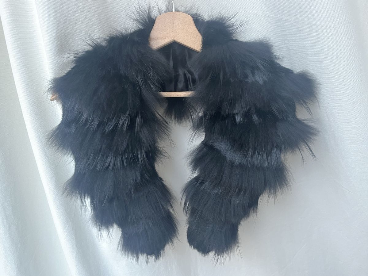 Foulard & Sciarpe: Kunstfell Schal / Collar – Nuovo (secondo la descrizione) da Basel venduto da mar_rlr9