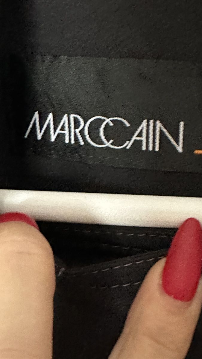 Giacche: Marc Cain Übergangsjacke Grösse N1 schwarz – Usato da Menziken venduto da cla_8qfq 2