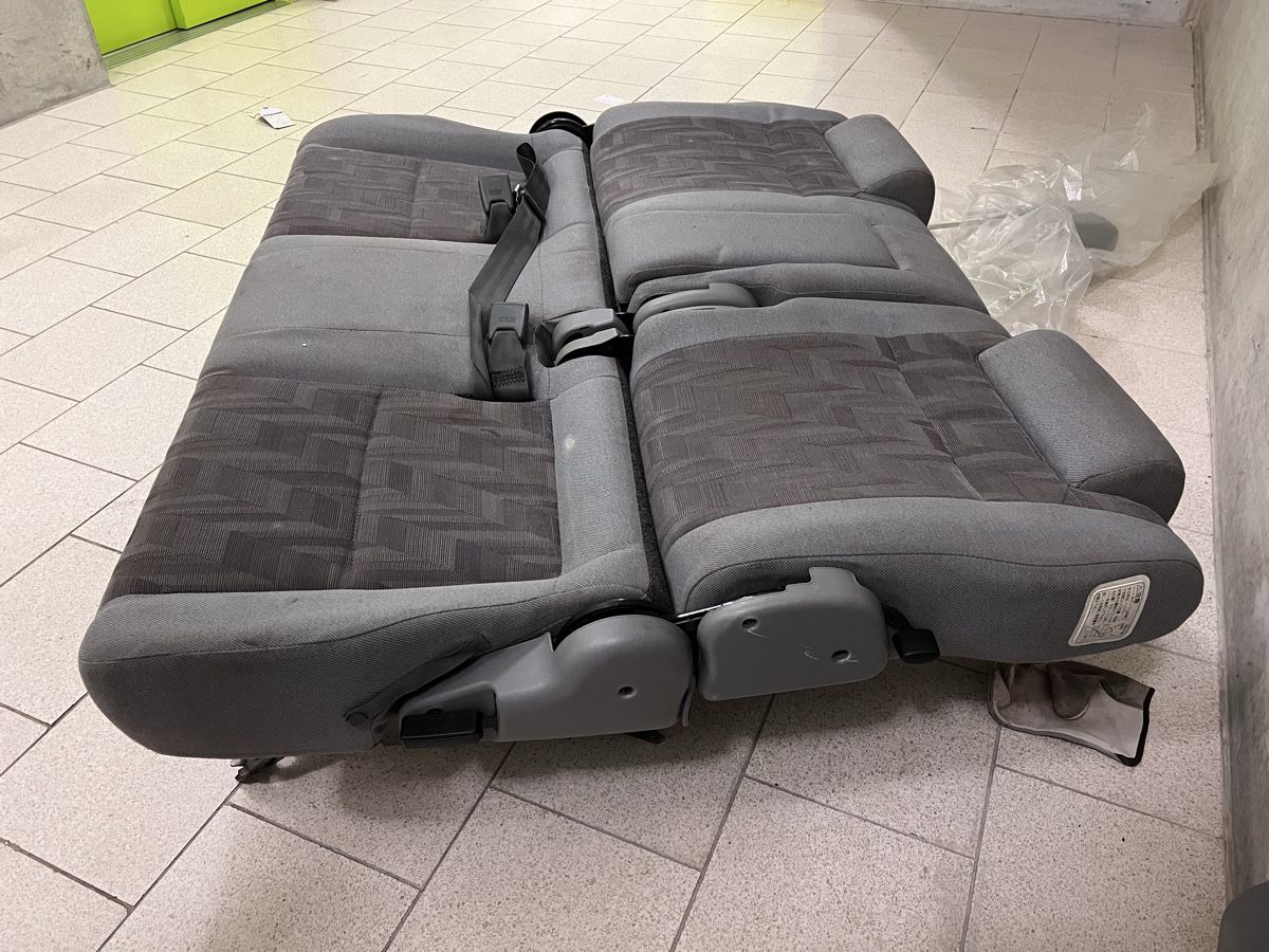 Sonstiges Campingzubehör: Banquette arrière VAN camper – Gebraucht aus WINTERTHUR von olivierhzurich 2