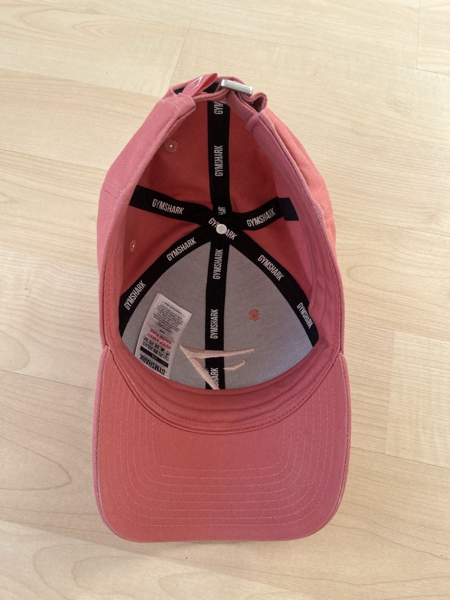 Copricapi, berretti & cappellini: Gymshark Cap - Terracotta Pink – Nuovo (secondo la descrizione) da Kaiseraugst venduto da ver_9hjr 2