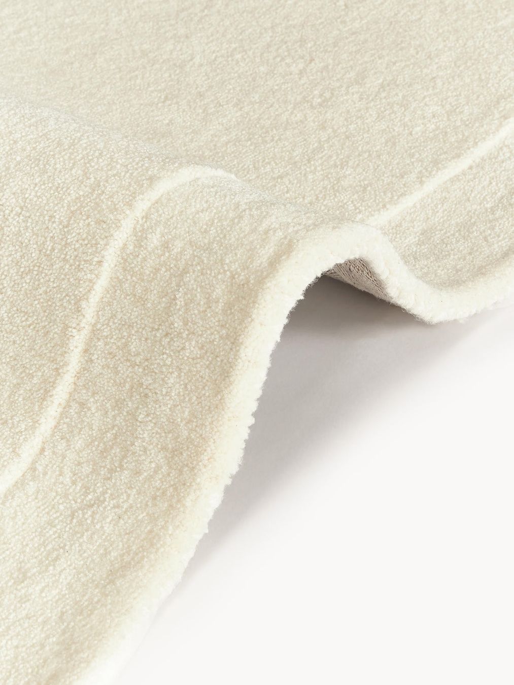 Westwing Tappeti: Kadey Handgetufteter Wollteppich organischer Form CHF519-45% – Nuovo (secondo la descrizione) da Otelfingen venduto da Yvonne_Outlet