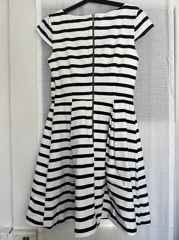 Vestiti: Festkleid schwarz weiss Gr. 36/38 – Usato da Zürich venduto da Jullaa 2