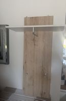 Wandgarderobe mit Ablage