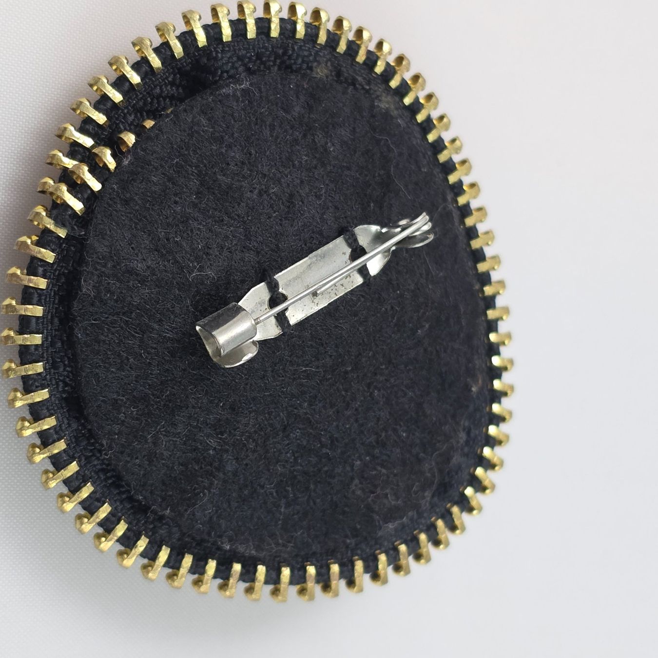 Broschen & Nadeln: Vintage Brosche Reißverschluss Design    661 – Gebraucht aus Wald ZH von Martin79 3