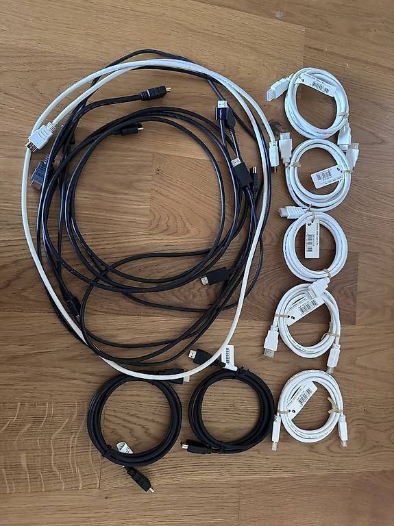 Cavi: HDMI-Kabel – Nuovo e nell'imballaggio originale da Root venduto da tonifazio