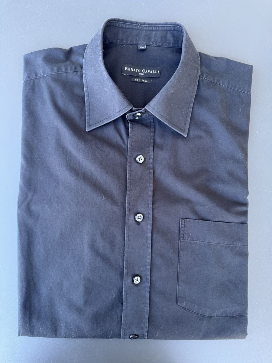 Roberto Cavalli Camicie: Renato Cavalli Hemd schwarz, Gr.41/42 – Usato da Thun venduto da Pfausi1966