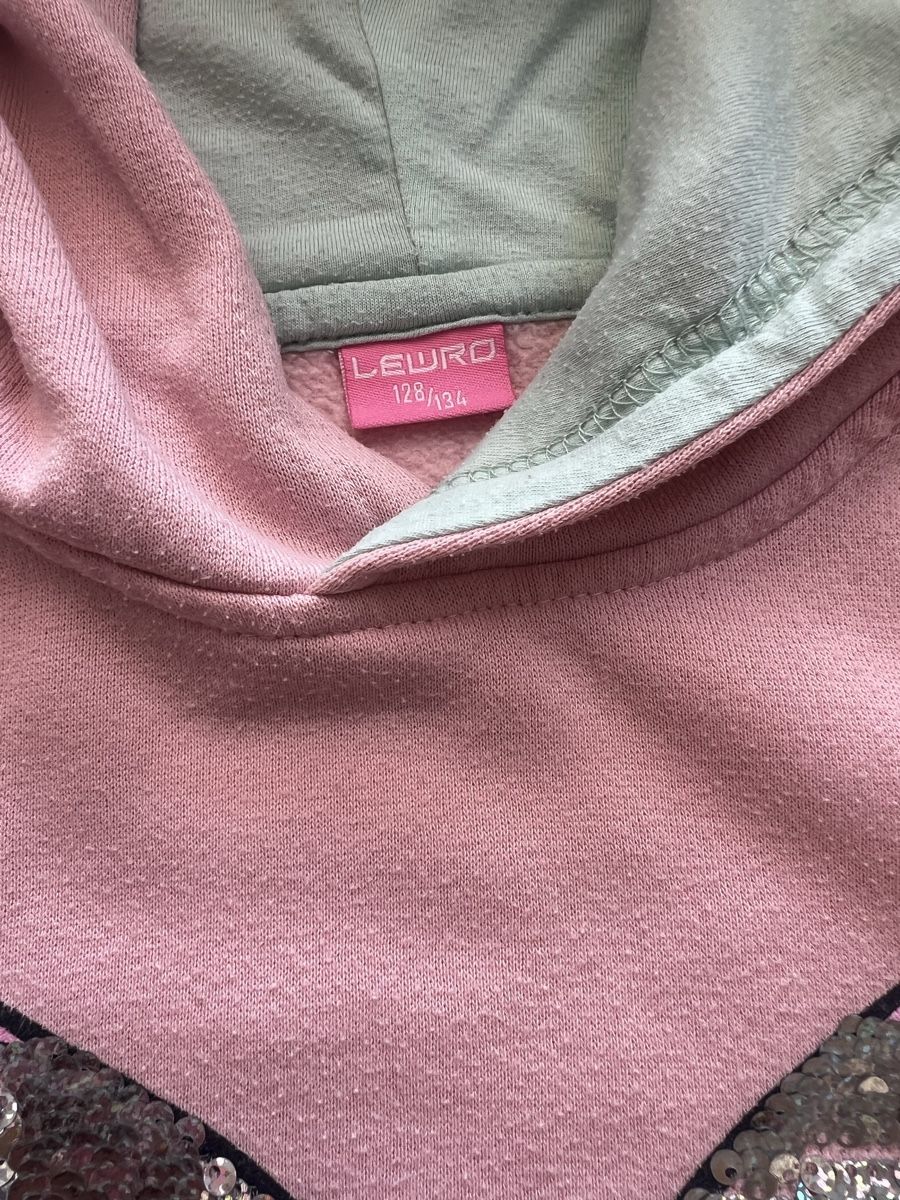 Kleiderpakete & -sets: Mädchen-Set, Gr. 128/134, Hoodiejacke – Neu (gemäss Beschreibung) aus Frick von bla_zt9f 2