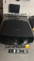Sony VPL-VW270ES – Native 4K Heimkino-Projektor – neue Lampe